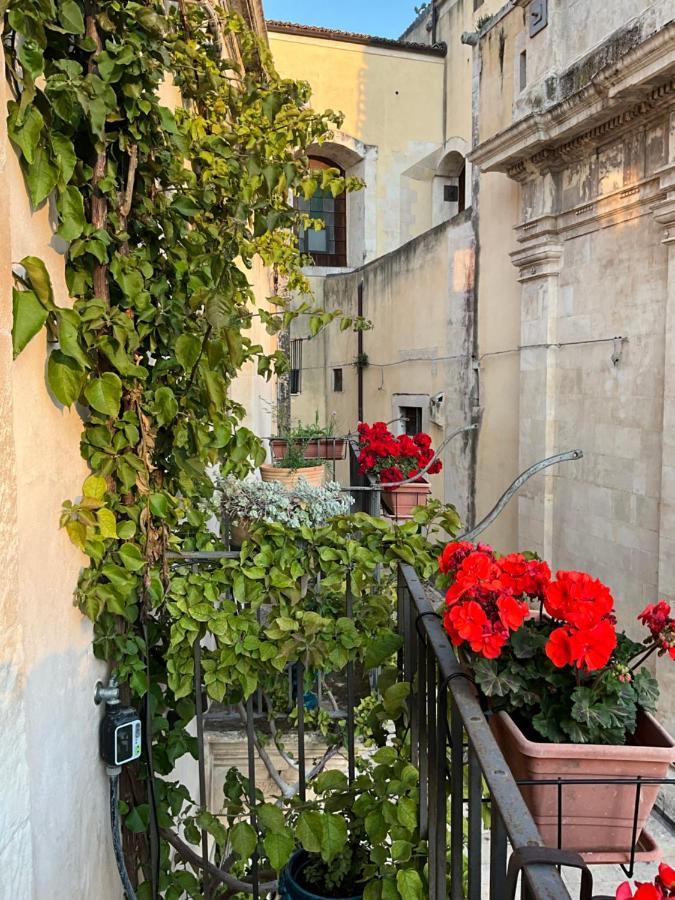 Rua 39 Fine Apartments By Dimore In Sicily Syracuse Bagian luar foto